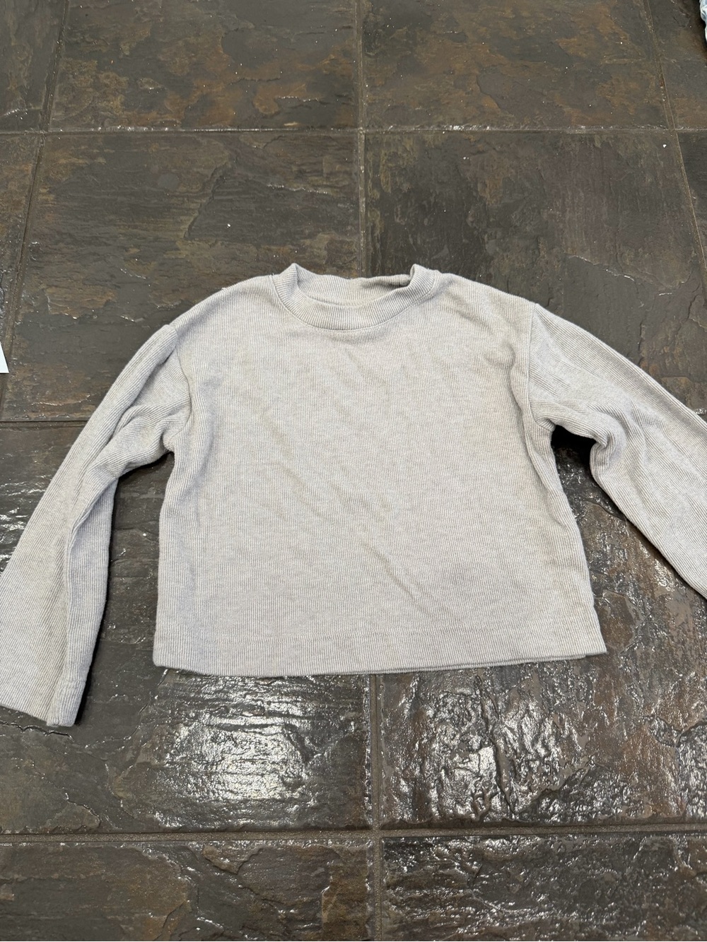 Zara Girls Outfit Bundle Denim Shorts Bow Ribbed Tee Newport Top Size 6-7 - Picture 8 of 13